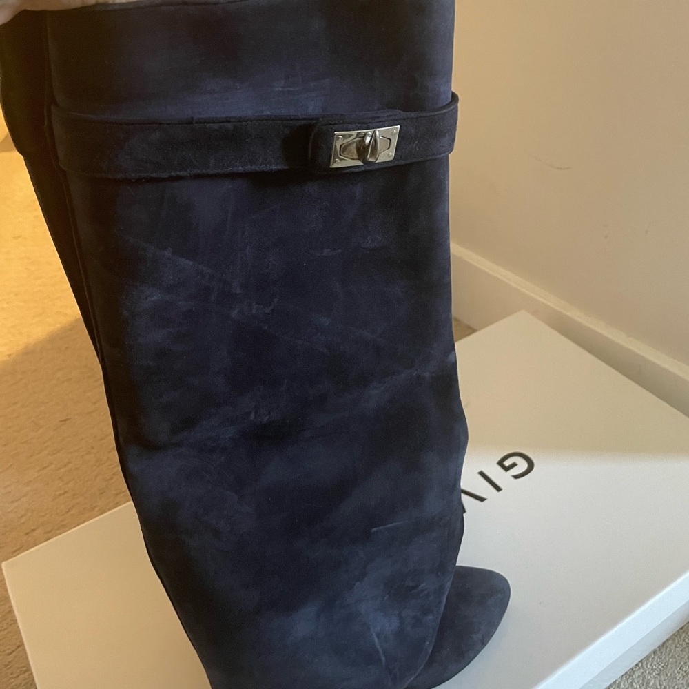 Authentic givenchy shark boots